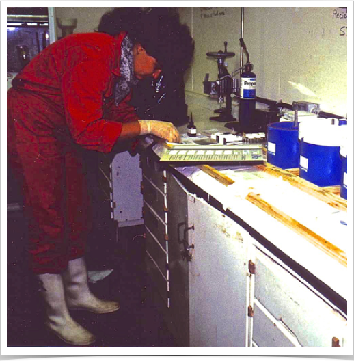 Dr. Alshuth preparing samples for HPLC-Chromatography